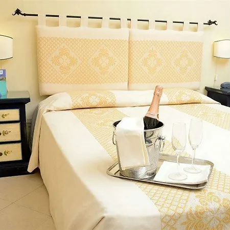 Hotel Domominore 3*